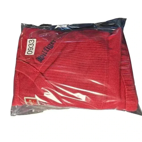 Vintage Tommy Hilfiger Denim Mens XL Red V-neck Shirt Short Sleeve Tee - Picture 10 of 11